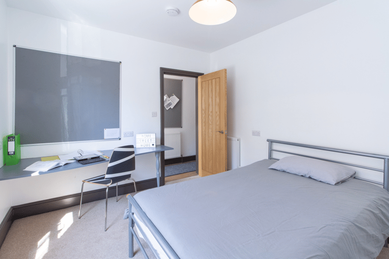 Hoopern Street, City Centre, Exeter, EX4 4LY