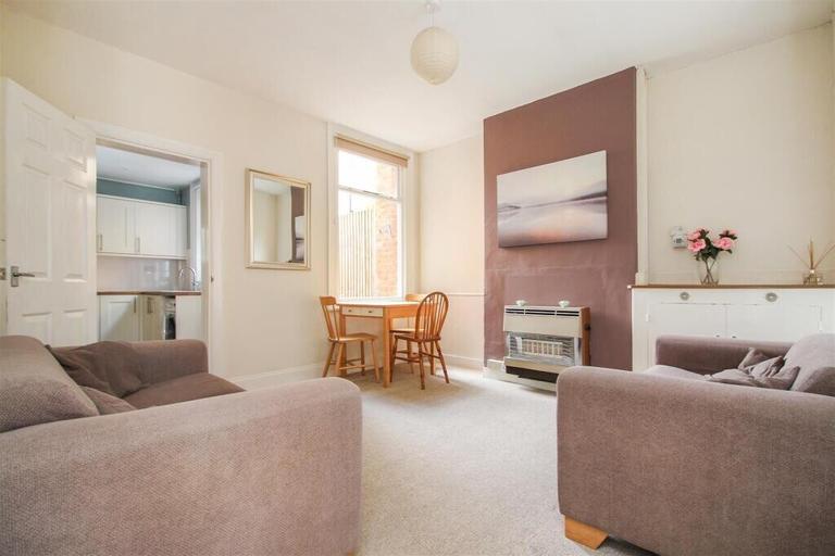 North Holmes Road, King's Mile, Canterbury, CT1 1QR