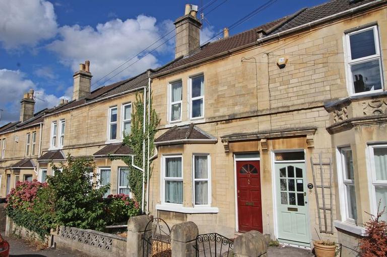 4 bedroom house for rent Ringwood Road, Bath, BA2 3JJ UniHomes