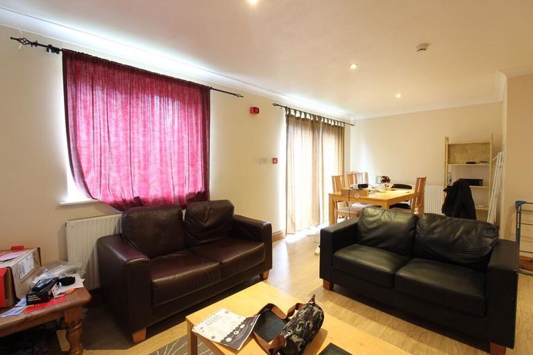 6 bedroom house for rent Lodge Road, Southampton, SO14 6RP UniHomes