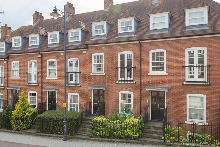 3 bedroom apartment for rent Station Road West, Canterbury, CT2 8HY