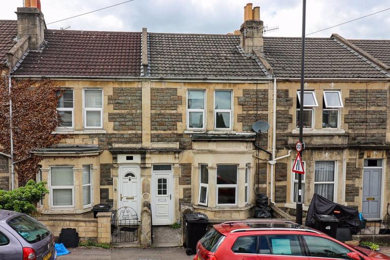 5 bedroom house for rent Coronation Avenue, Bath, BA2 2JW UniHomes