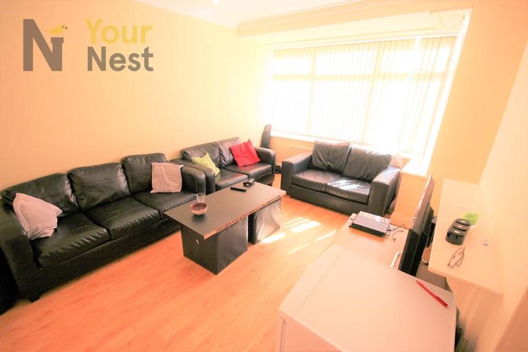 6 bedroom house for rent Saint Annes Road, Leeds, LS6 3NY UniHomes