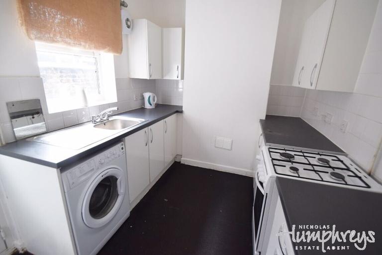 3 bedroom house for rent Beresford Street, StokeonTrent, ST4 2EX UniHomes