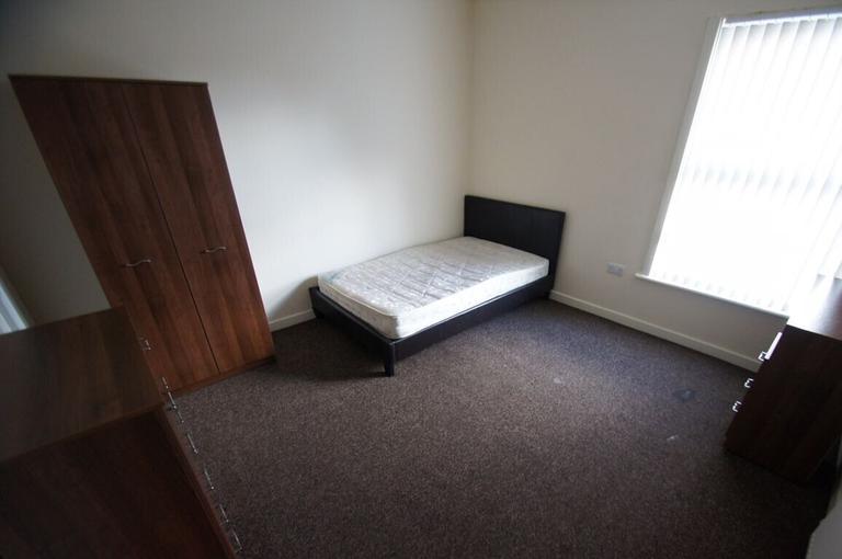 3 bedroom house for rent Humber Avenue, Coventry, CV1 2AT UniHomes