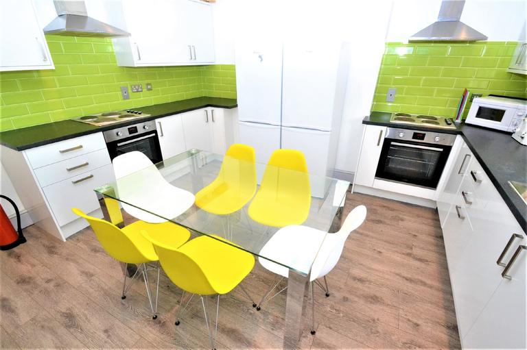 1 bedroom house for rent Armley Ridge Road, Leeds, LS12 3NP UniHomes