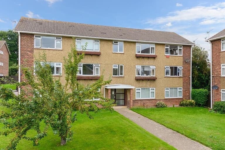 3 bedroom apartment for rent Shaftesbury Road, Canterbury, CT2 7LF