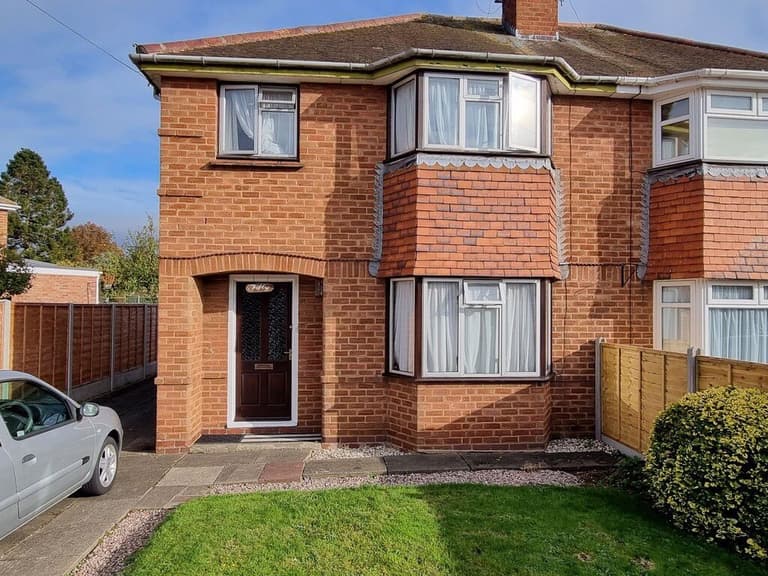 3 bedroom house for rent Blenheim Road, Worcester, WR2 5NG UniHomes