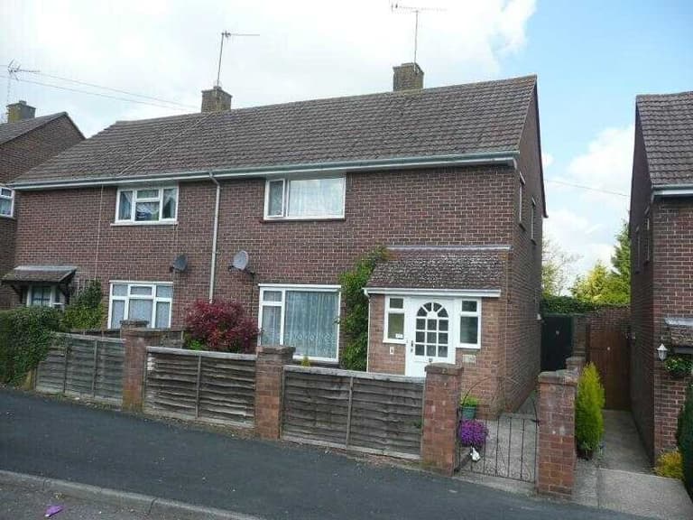 4 bedroom house for rent Firmstone Road, Winchester, SO23 0NZ UniHomes