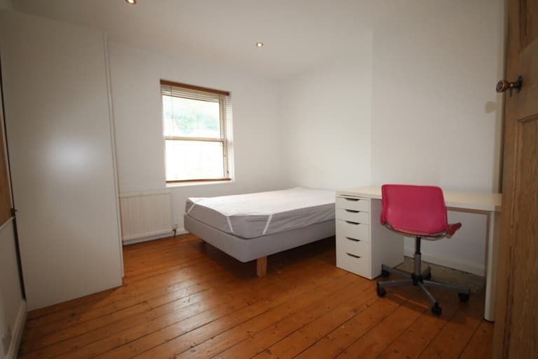 5 bedroom house for rent Ringmer Road Brighton, Brighton, BN1 9JA